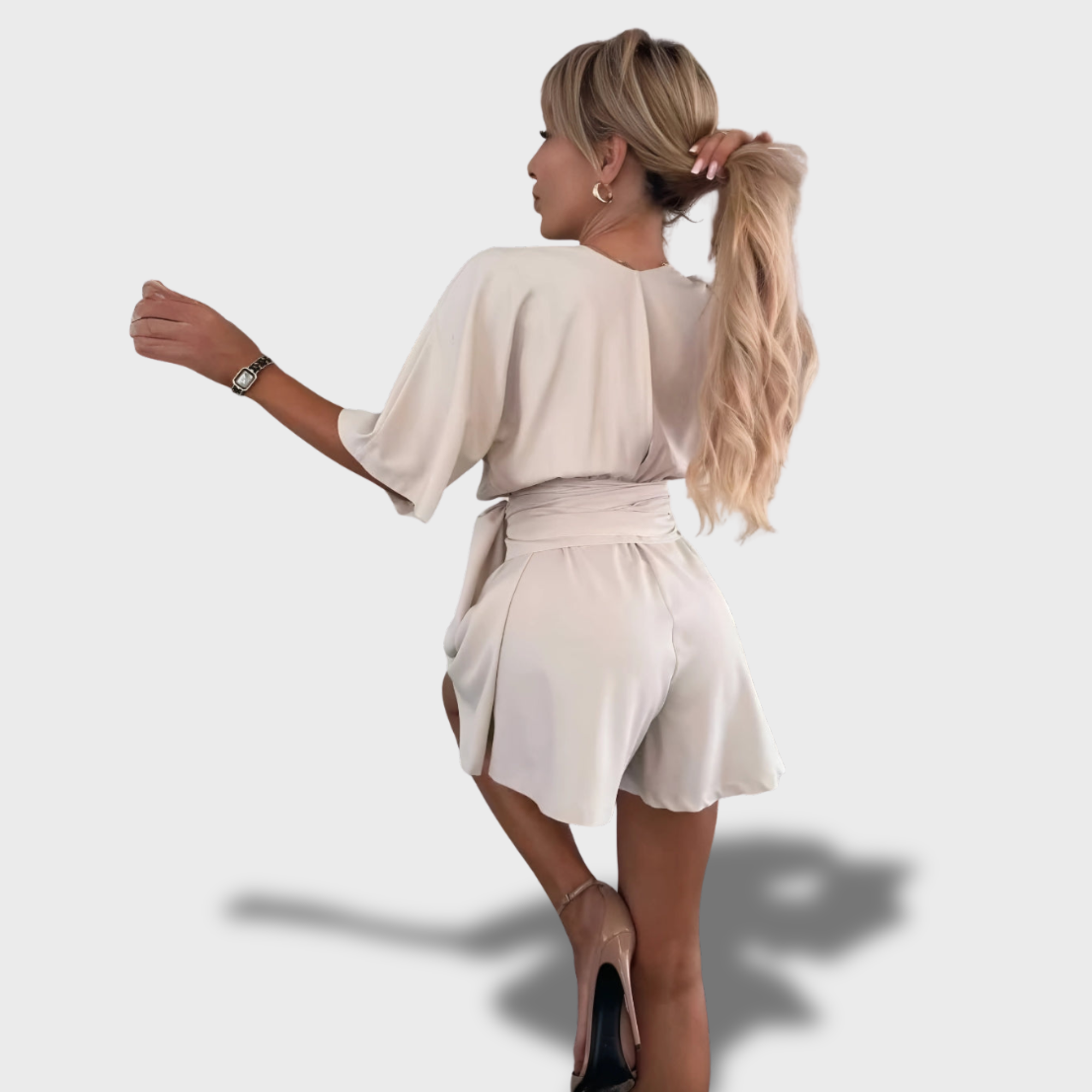 ZUZANA | Elegantní zavinovací minišaty