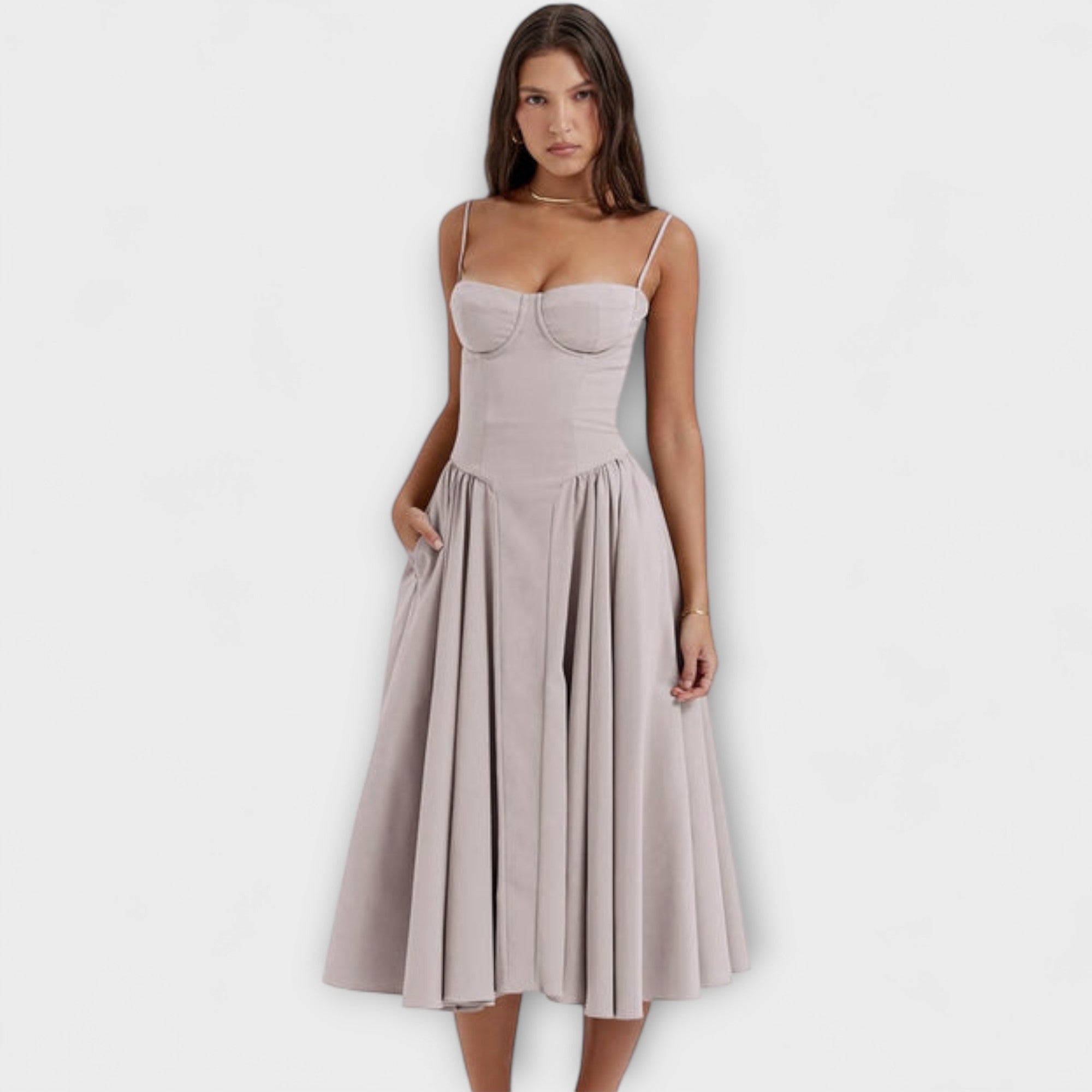 ZUZANA | Elegantní Bezramenné Korzetové Šaty