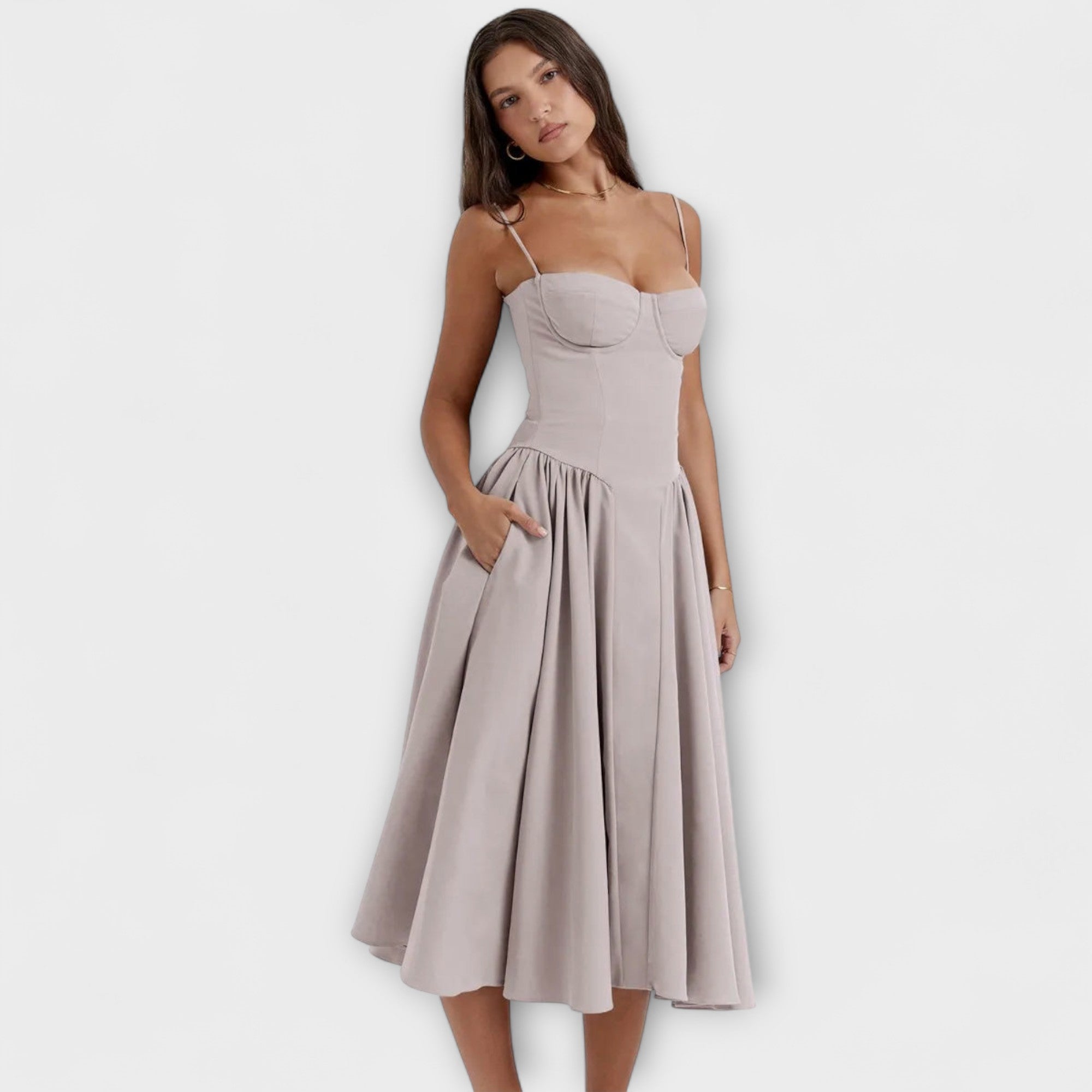 ZUZANA | Elegantní Bezramenné Korzetové Šaty
