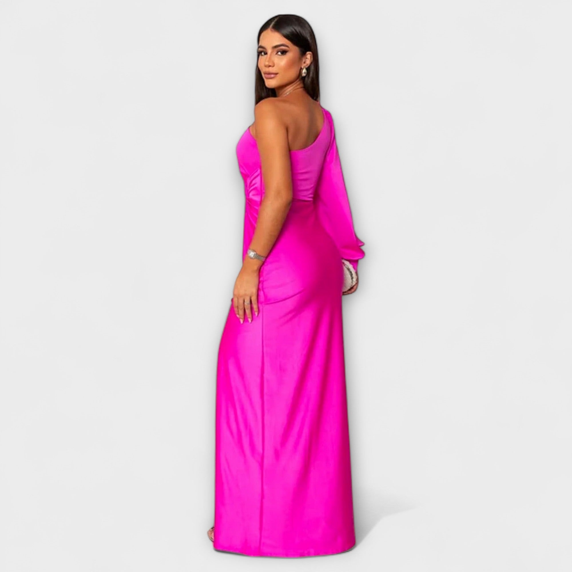ZUZANA | Elegantní šaty s rafinovaností