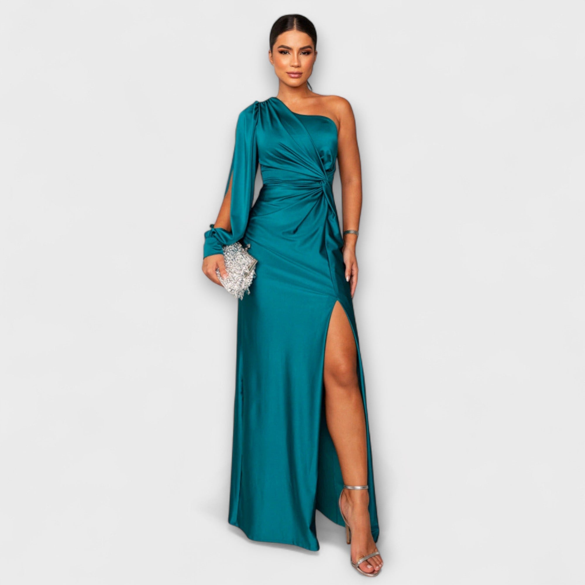 ZUZANA | Elegantní šaty s rafinovaností