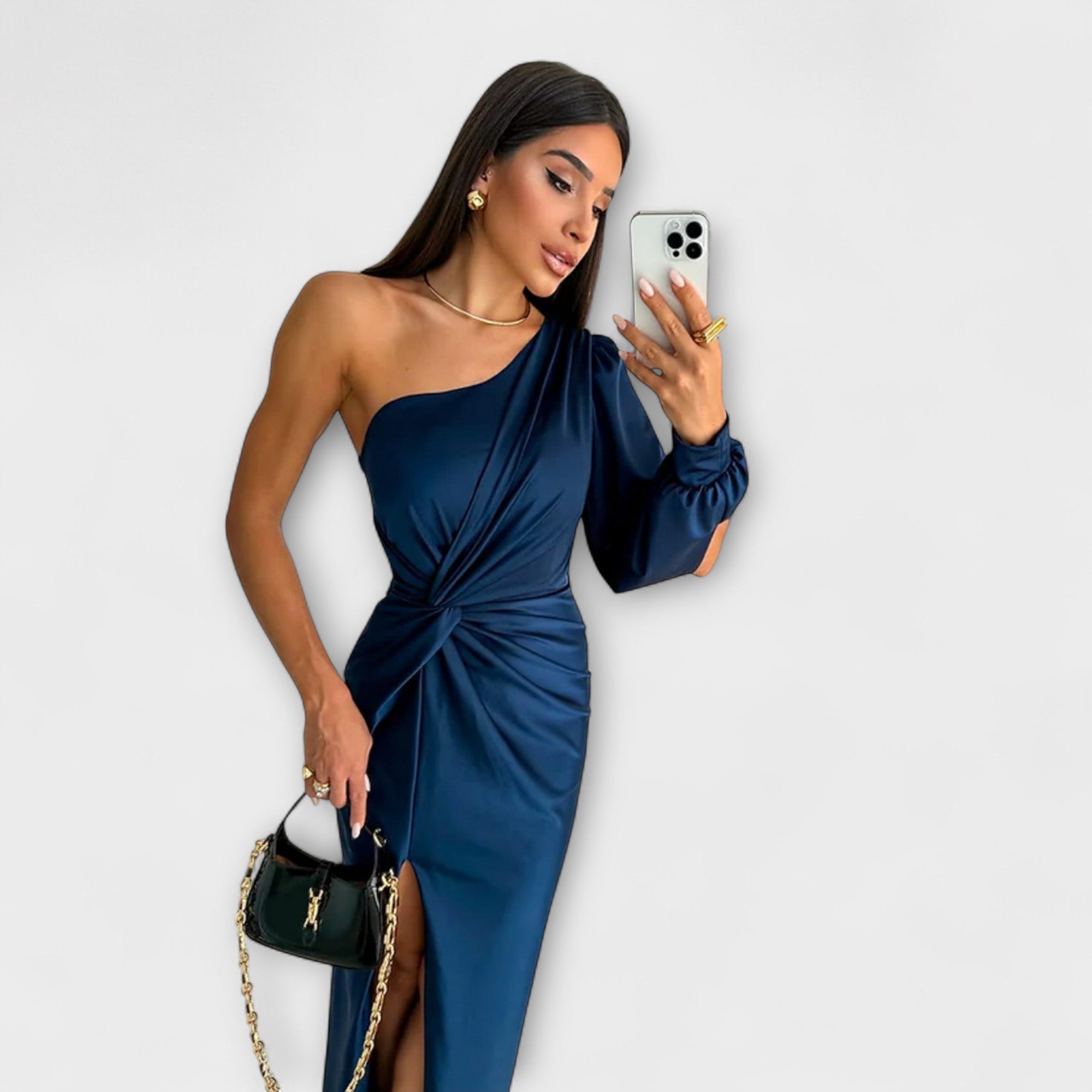 ZUZANA | Elegantní šaty s rafinovaností