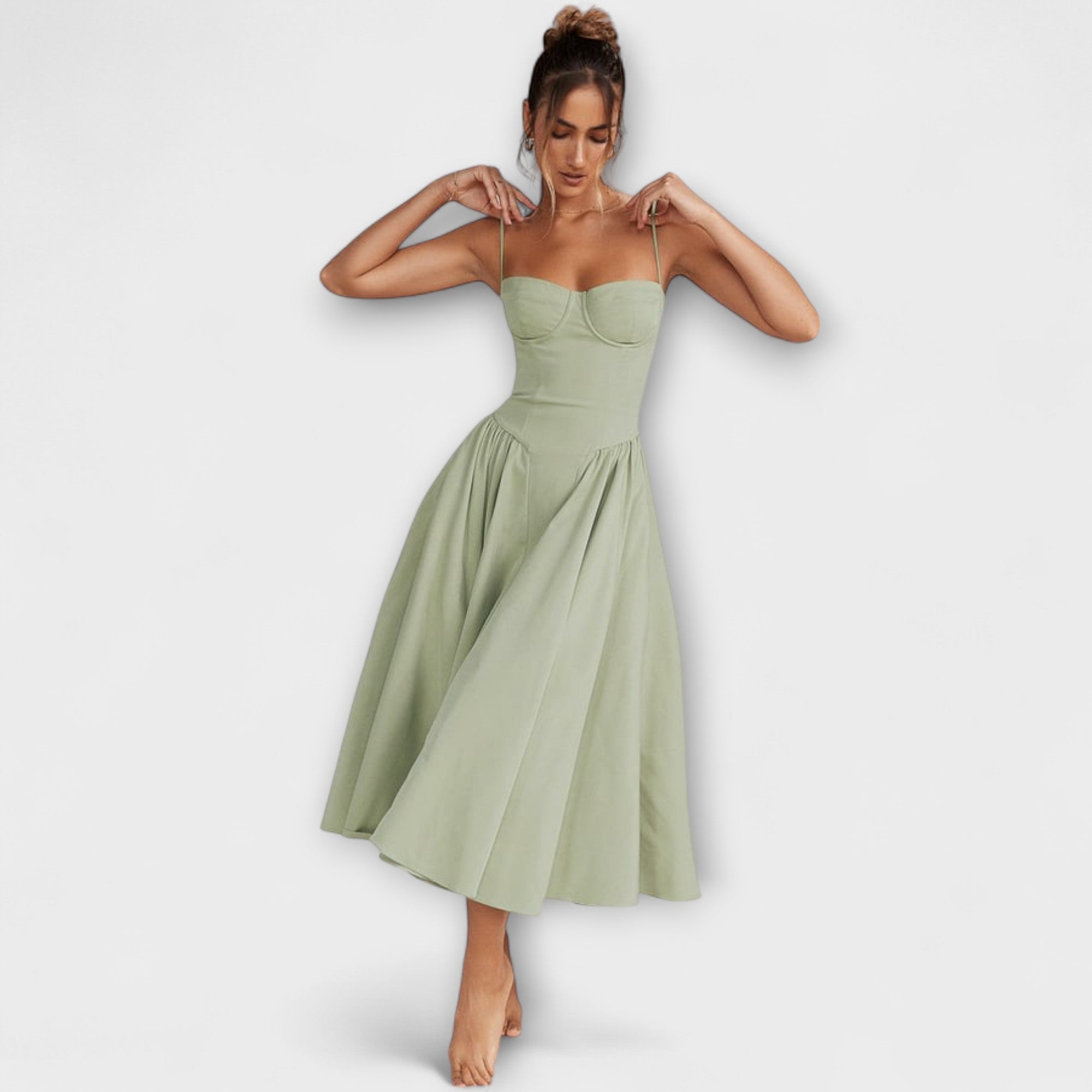 ZUZANA | Elegantní Bezramenné Korzetové Šaty