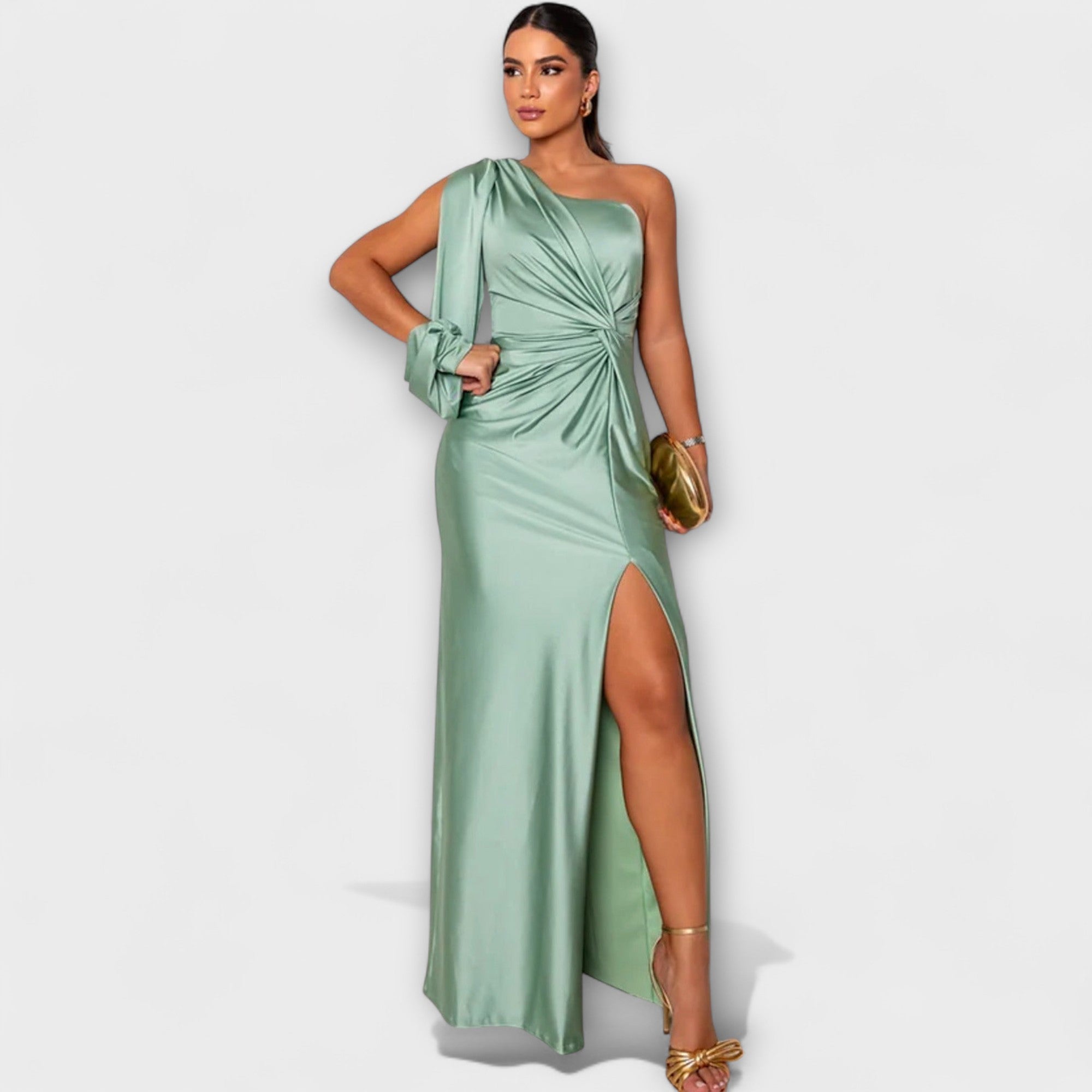 ZUZANA | Elegantní šaty s rafinovaností