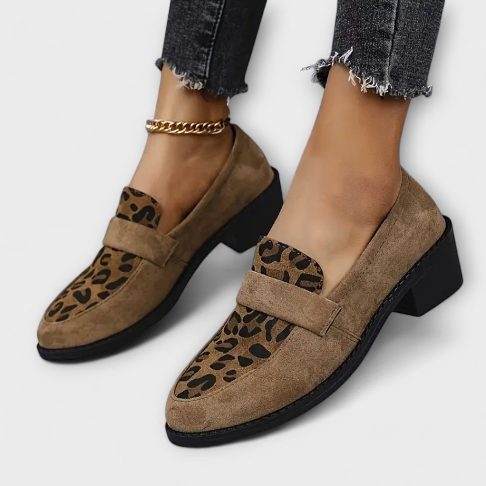 ZUZANA | Elegantní dámské boty s leopardím vzorem