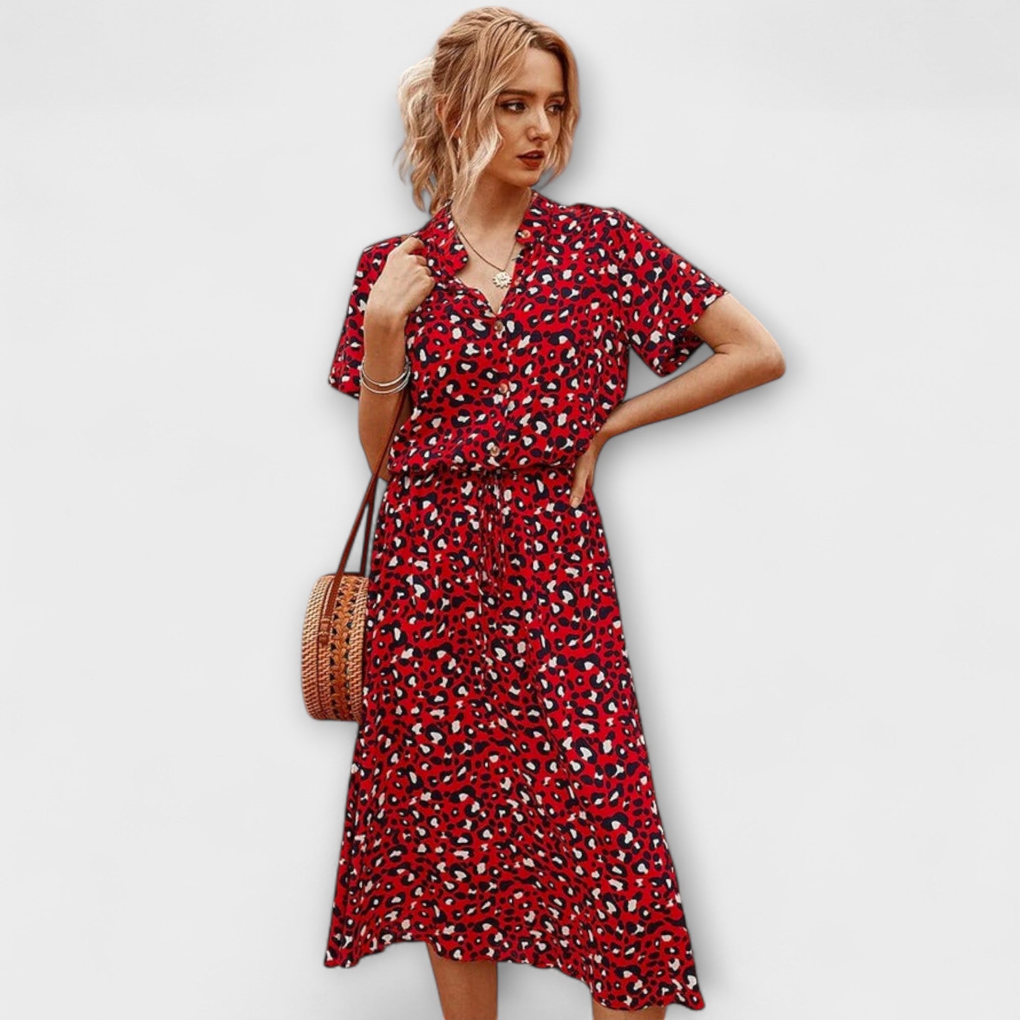 ZUZANA | Midi Šaty s Elegantním Střihom