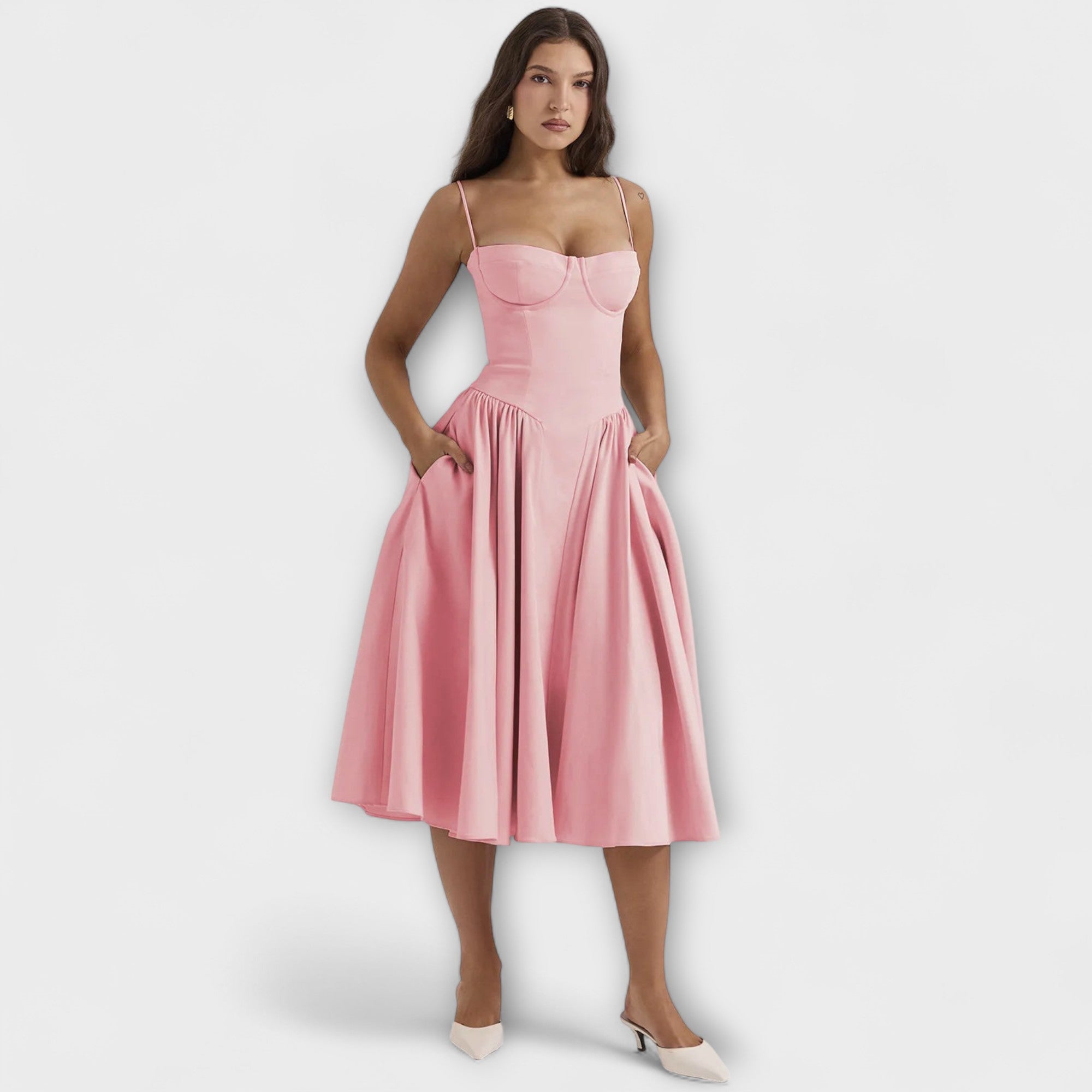 ZUZANA | Elegantní Bezramenné Korzetové Šaty