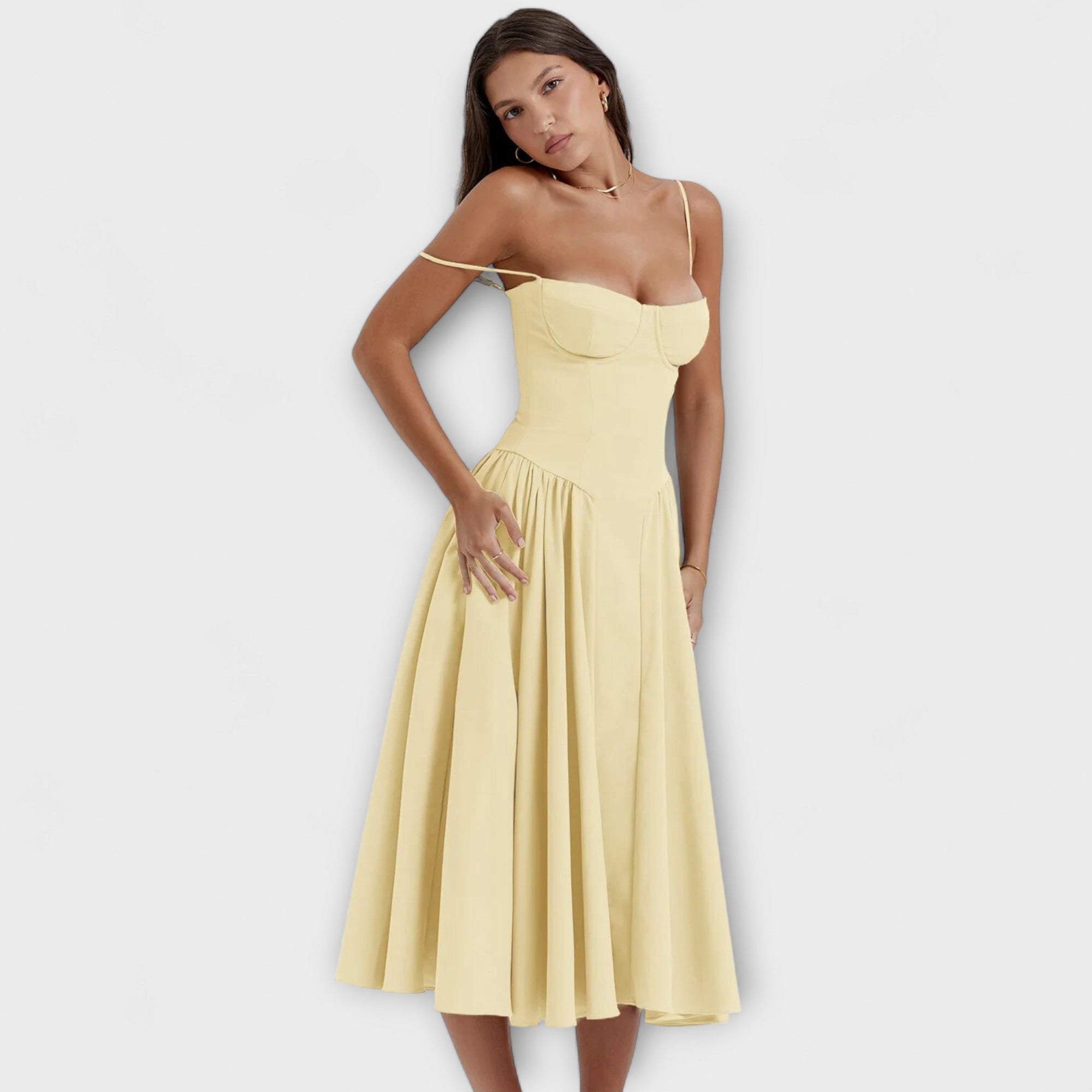 ZUZANA | Elegantní Bezramenné Korzetové Šaty