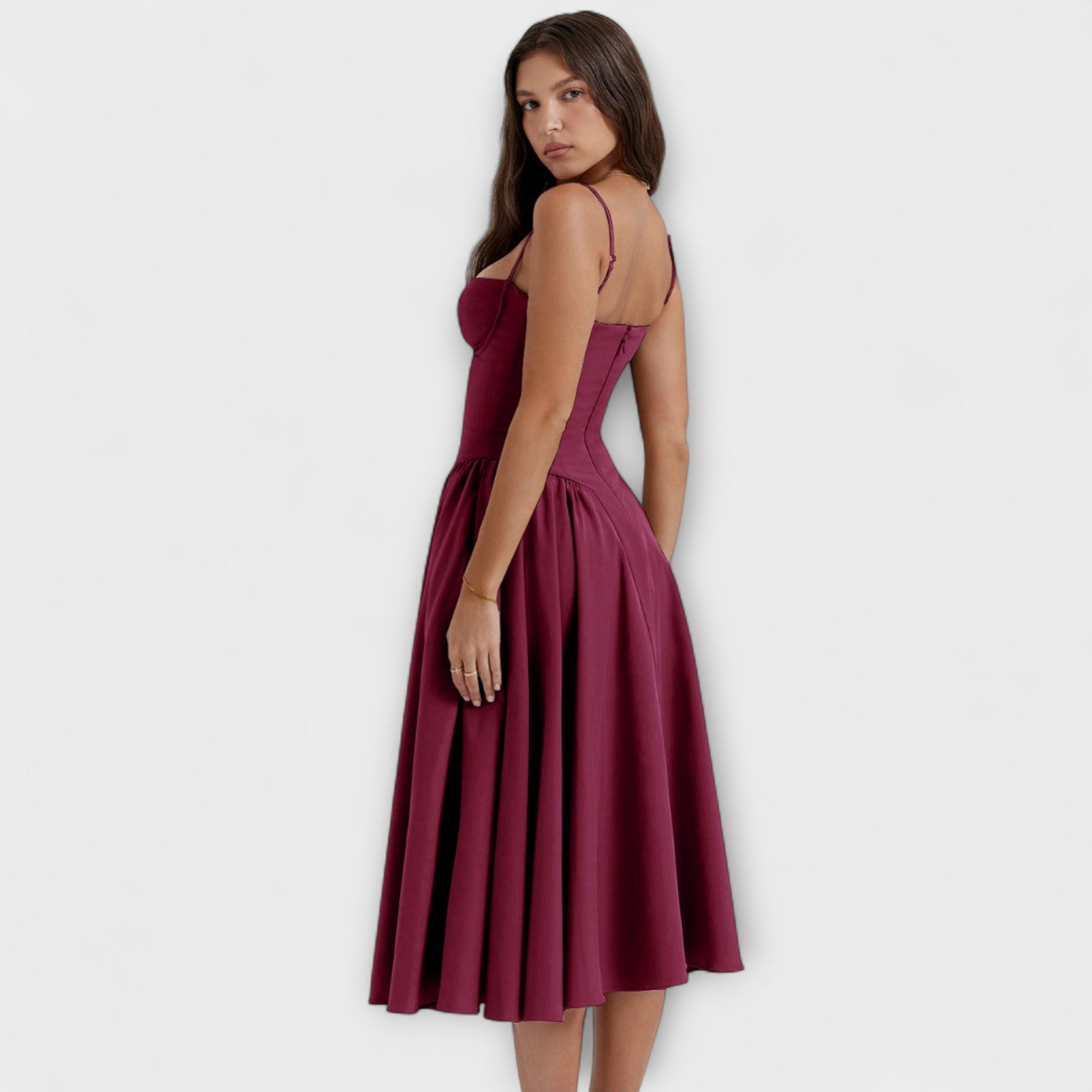 ZUZANA | Elegantní Bezramenné Korzetové Šaty