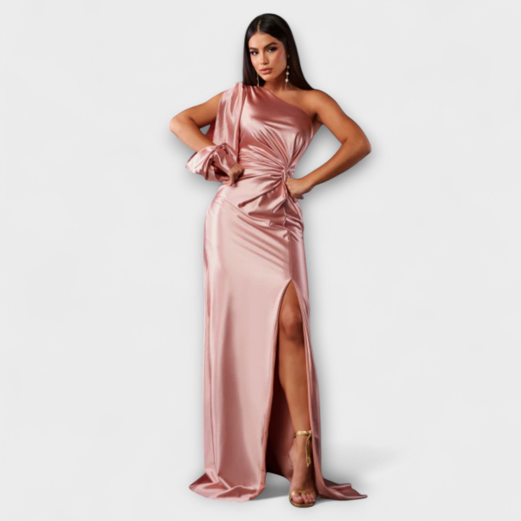 ZUZANA | Elegantní šaty s rafinovaností