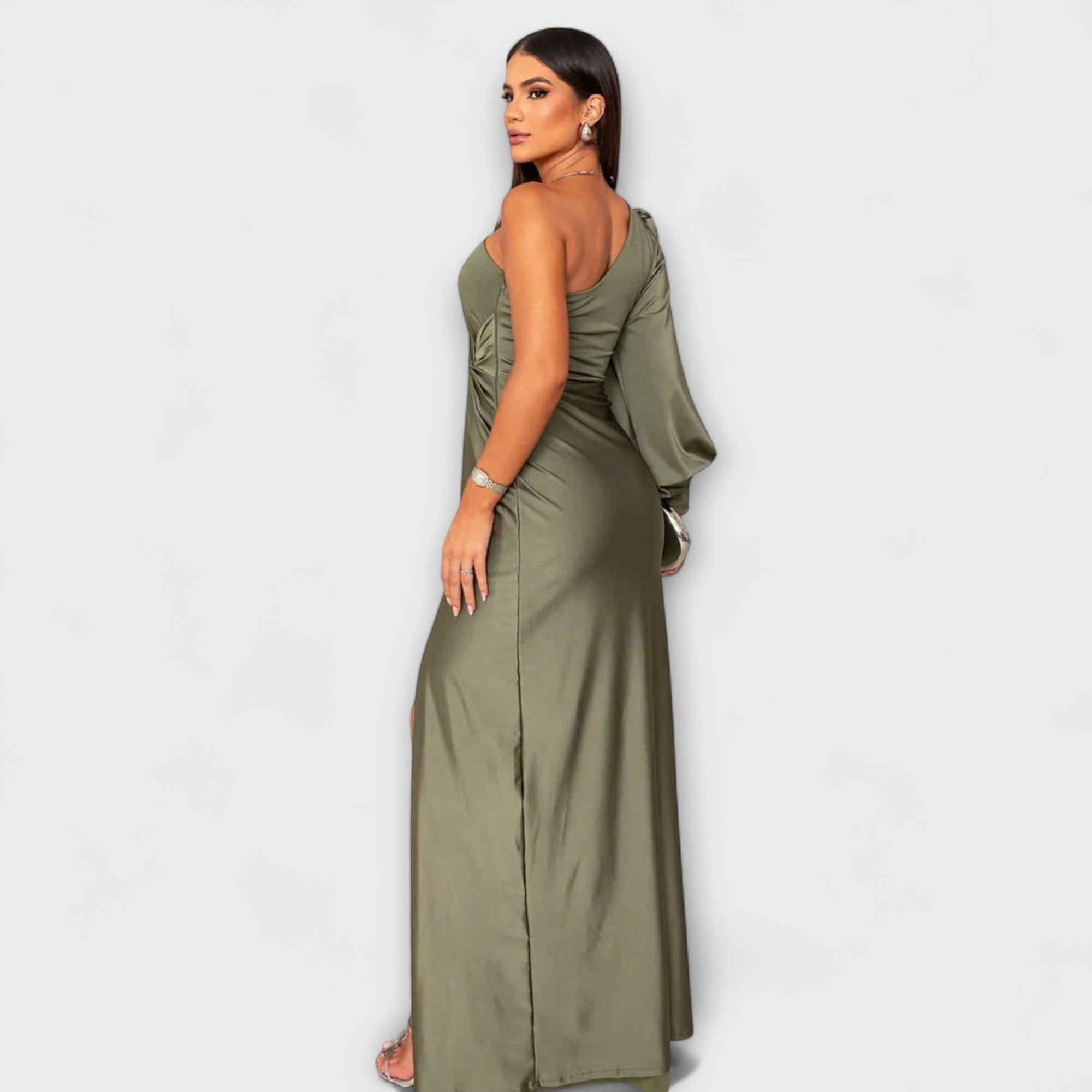 ZUZANA | Elegantní šaty s rafinovaností