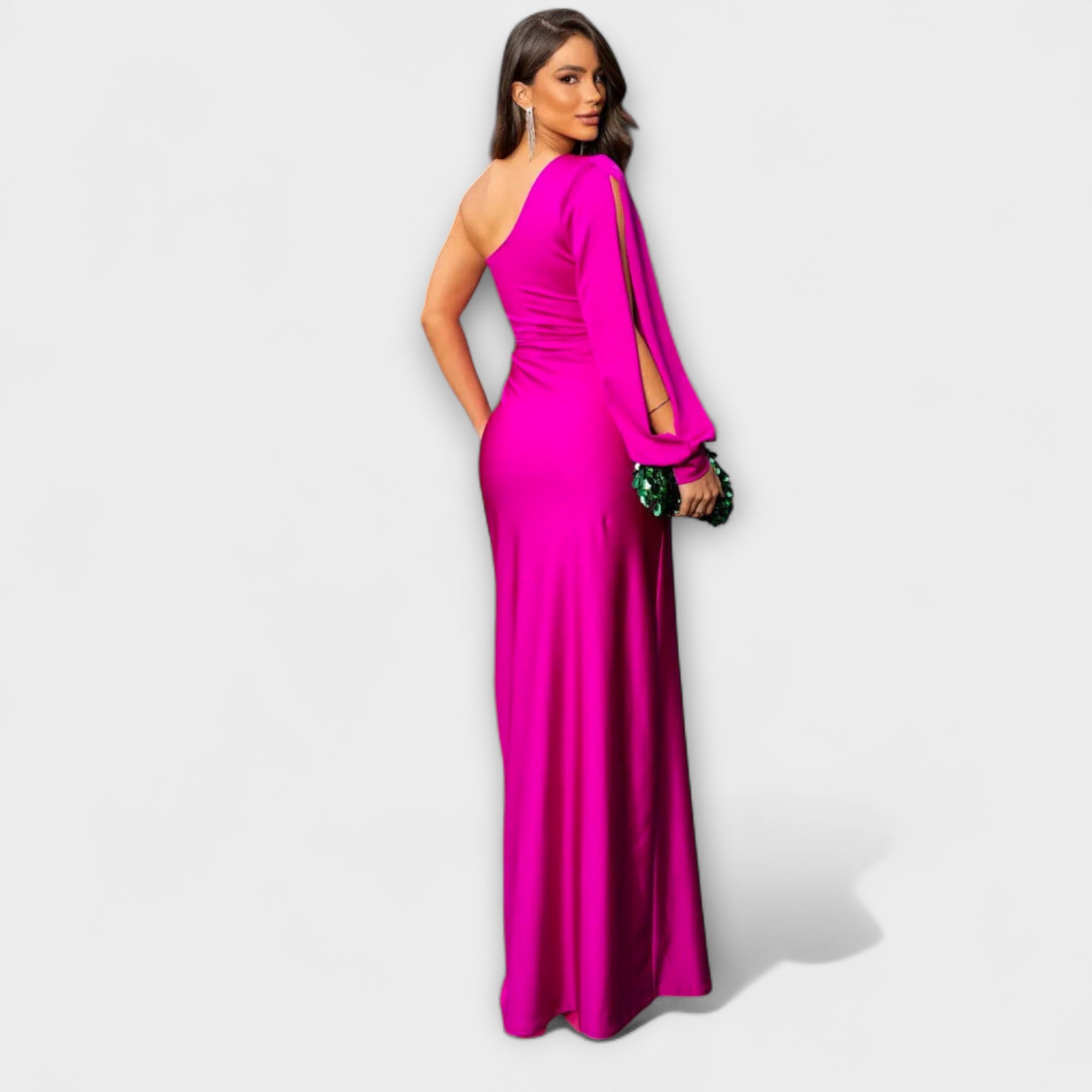 ZUZANA | Elegantní šaty s rafinovaností
